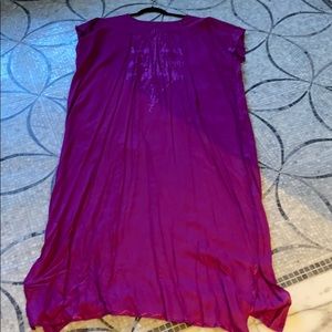 Discus color embroidered  maxi dress.